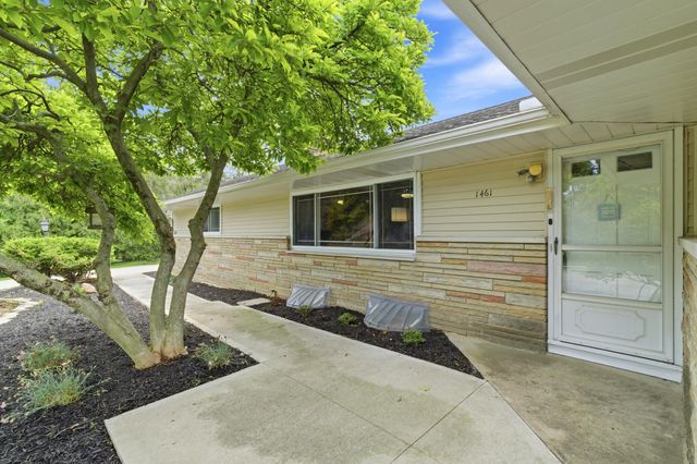 1461 Ridgeview Road, Columbus, OH 43221