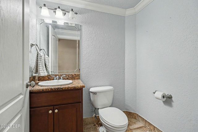 1380 Isabella Dr Unit 105, Melbourne, FL 32935