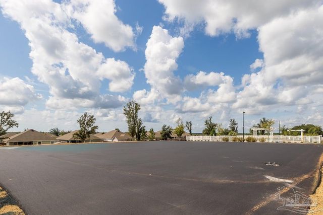 4138 Foggy Bottom Dr, Milton, FL 32583