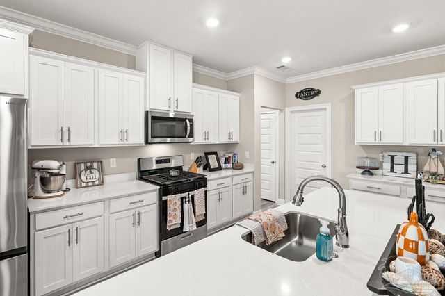 4138 Foggy Bottom Dr, Milton, FL 32583