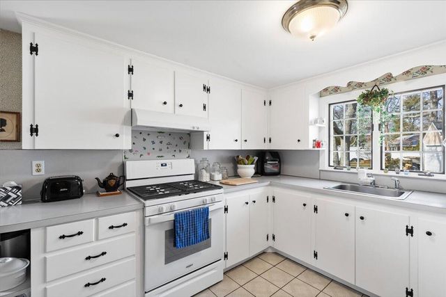 37 Touraine Way, South Yarmouth, MA 02664