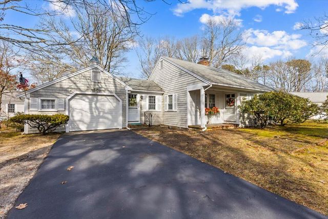 37 Touraine Way, South Yarmouth, MA 02664