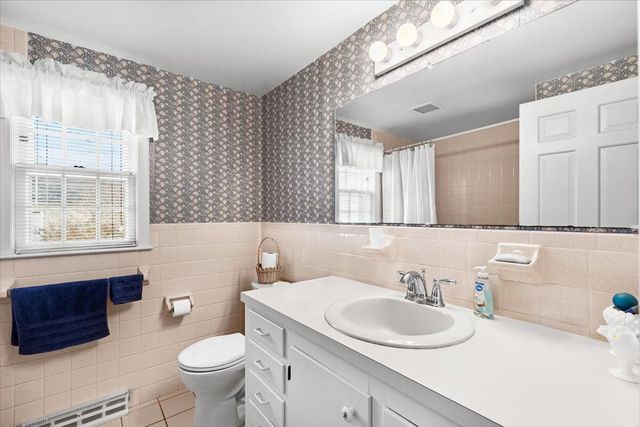 37 Touraine Way, South Yarmouth, MA 02664