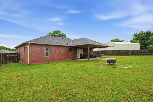 13 Jess Sims Drive, Greenbrier, AR 72058