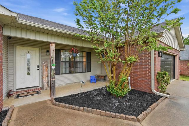 13 Jess Sims Drive, Greenbrier, AR 72058