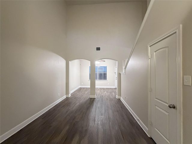 3726 Ashford Villa Lane, Houston, TX 77082