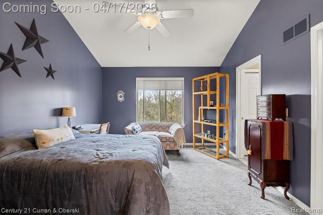 134 Legacy Park Circle, Dearborn Heights, MI 48127