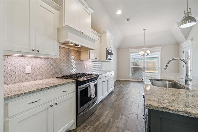 18701 Windy Way Road, Edmond, OK 73012