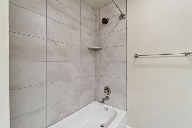 18701 Windy Way Road, Edmond, OK 73012