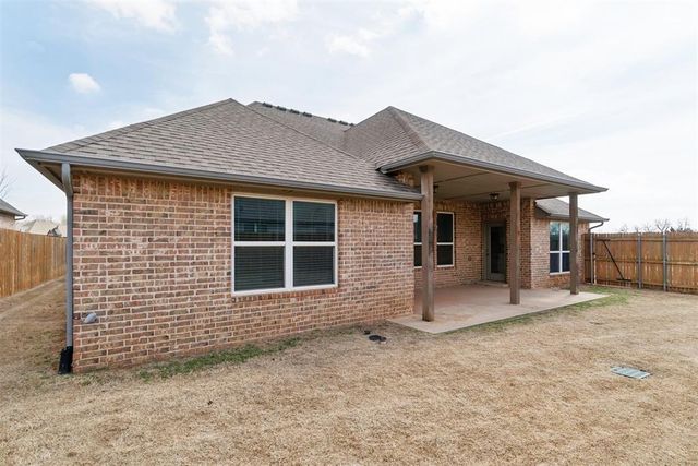 18701 Windy Way Road, Edmond, OK 73012