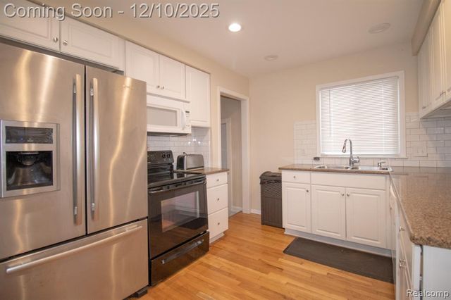 8225 N Hubbard Street, Westland, MI 48185