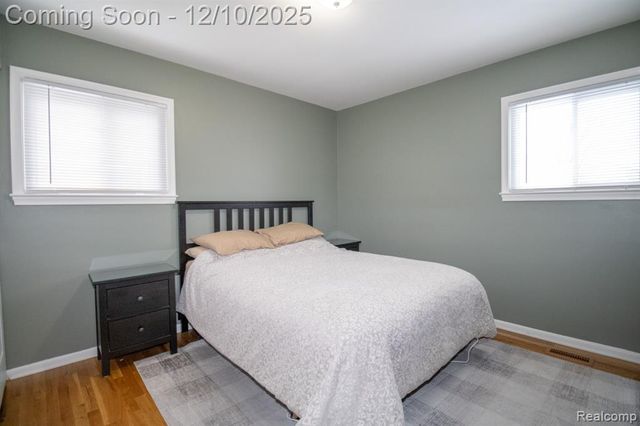 8225 N Hubbard Street, Westland, MI 48185