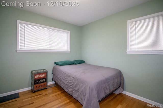 8225 N Hubbard Street, Westland, MI 48185