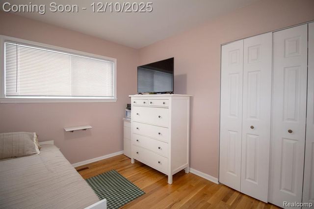 8225 N Hubbard Street, Westland, MI 48185