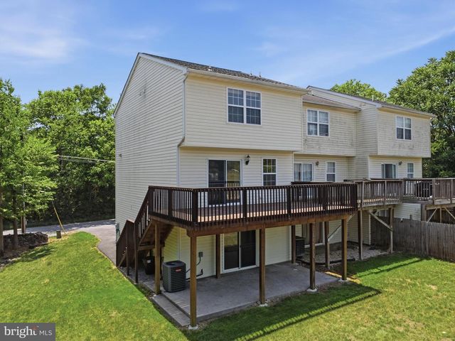 106 SIR WASHINGTON ST, Inwood, WV 25428
