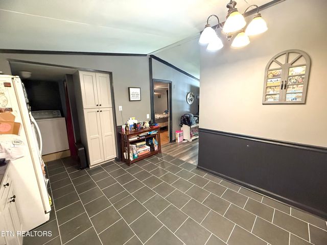 247 Dartmoor Drive, Crossville, TN 38558