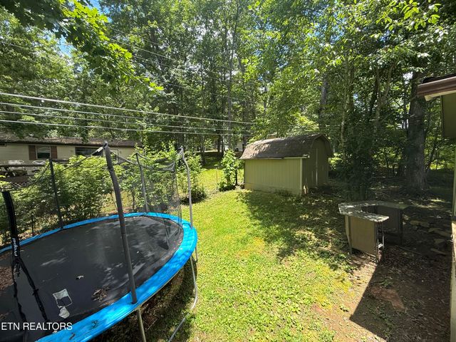 247 Dartmoor Drive, Crossville, TN 38558