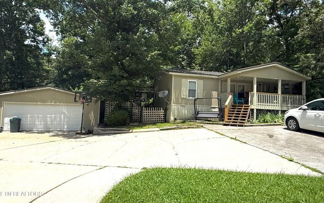 247 Dartmoor Drive, Crossville, TN 38558