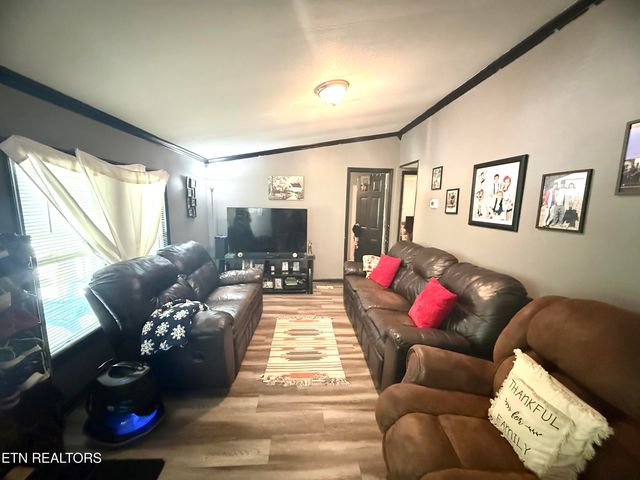 247 Dartmoor Drive, Crossville, TN 38558