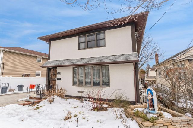 77 Lucille Avenue, Elmont, NY 11003