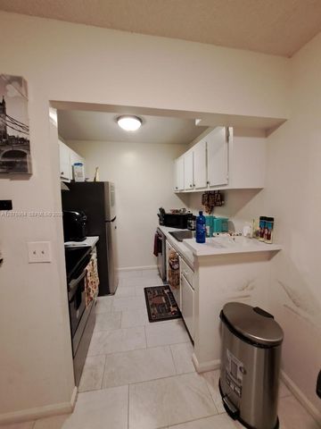 1500 N Congress Avenue C18, West Palm Beach, FL 33401