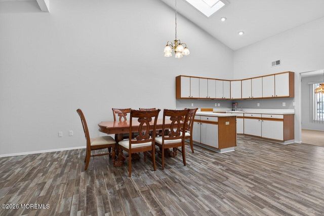 103 Maplecrest Drive E, Lakewood, NJ 08701