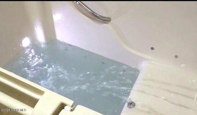 103 Maplecrest Drive E, Lakewood, NJ 08701