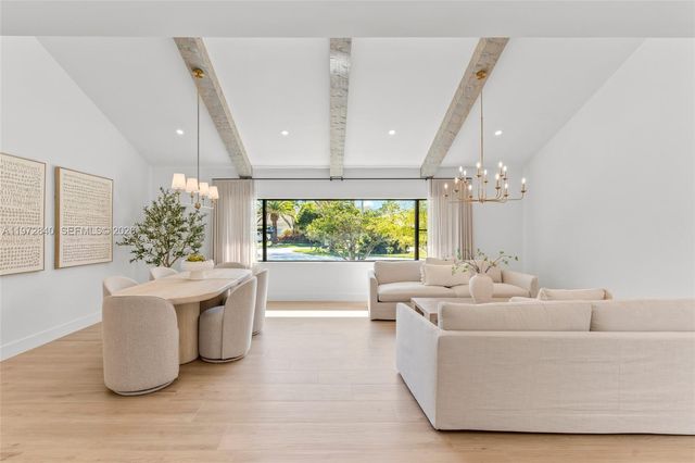 16889 SW 73rd Ct, Palmetto Bay, FL 33157