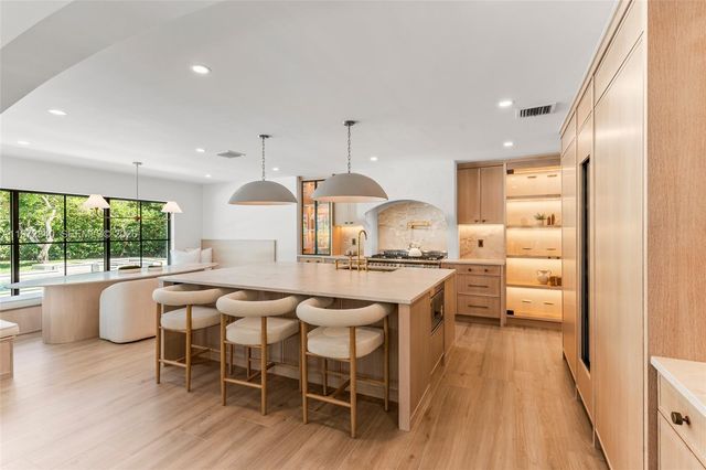 16889 SW 73rd Ct, Palmetto Bay, FL 33157