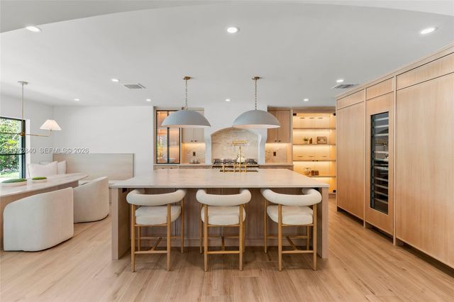 16889 SW 73rd Ct, Palmetto Bay, FL 33157