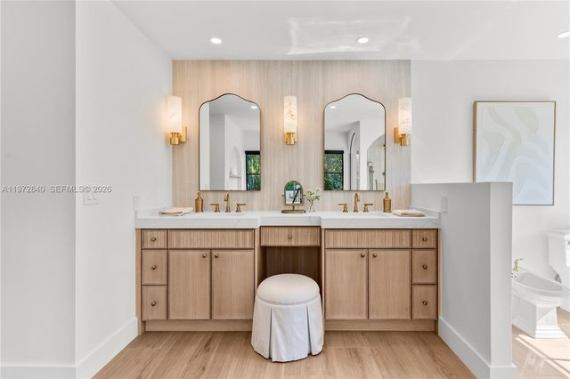 16889 SW 73rd Ct, Palmetto Bay, FL 33157