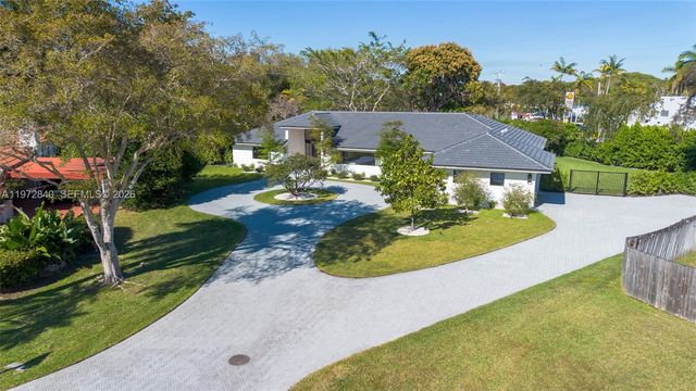 16889 SW 73rd Ct, Palmetto Bay, FL 33157