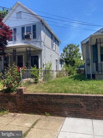 1135 47TH PL NE, Washington, DC 20019