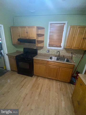 1135 47TH PL NE, Washington, DC 20019