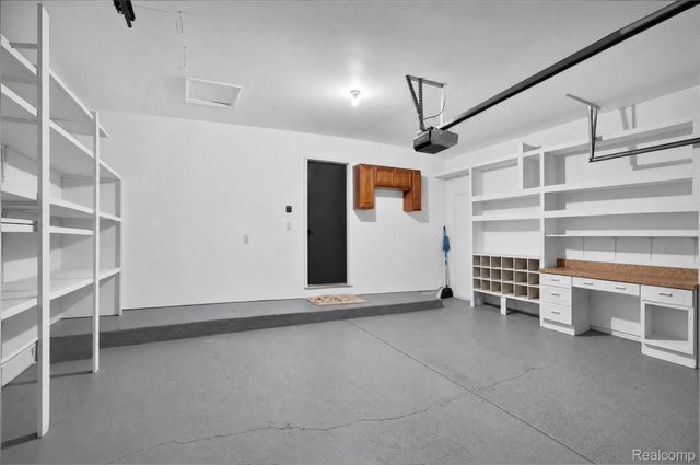 38808 Lancaster Drive, Farmington, MI 48331