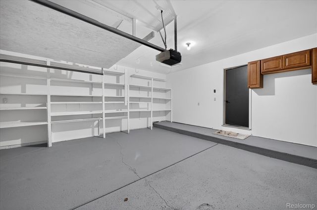 38808 Lancaster Drive, Farmington, MI 48331