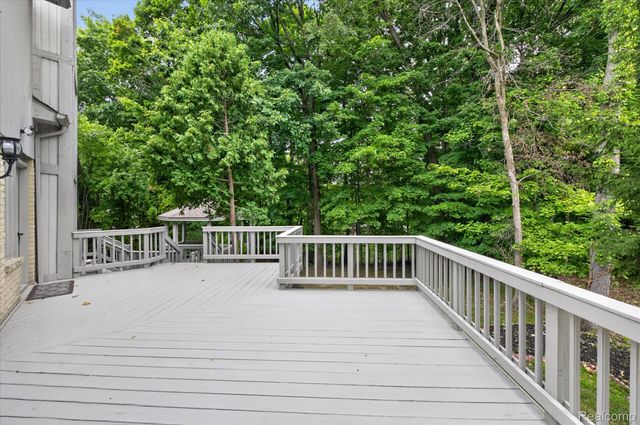 38808 Lancaster Drive, Farmington, MI 48331