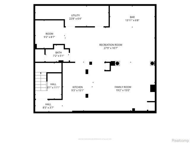 38808 Lancaster Drive, Farmington, MI 48331