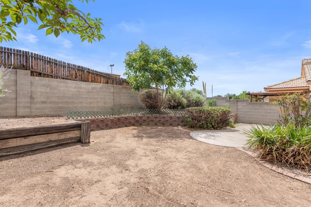 7604 La Mariposa Place NE, Albuquerque, NM 87109