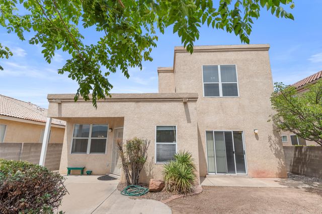 7604 La Mariposa Place NE, Albuquerque, NM 87109