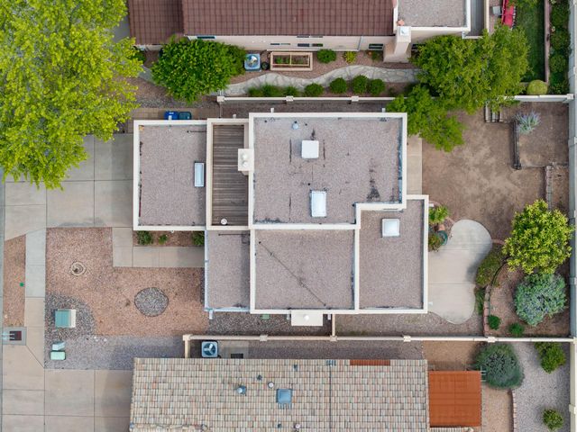 7604 La Mariposa Place NE, Albuquerque, NM 87109