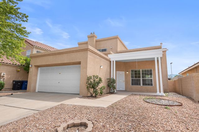7604 La Mariposa Place NE, Albuquerque, NM 87109