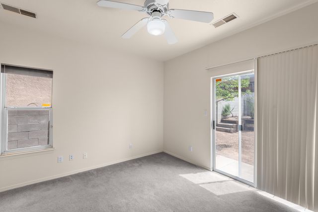 7604 La Mariposa Place NE, Albuquerque, NM 87109
