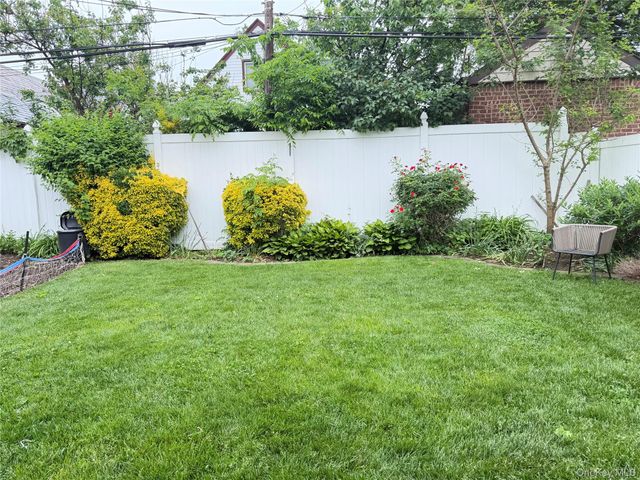 48-27 213th Street, Bayside, NY 11364