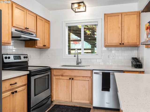 8521 N EDISON St A7, Portland, OR 97203