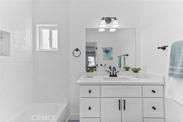 268 W Willow, Pomona, CA 91768