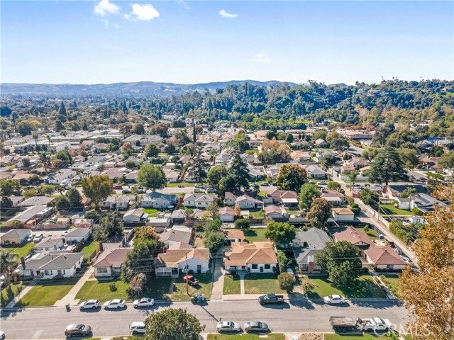 268 W Willow, Pomona, CA 91768