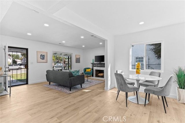 268 W Willow, Pomona, CA 91768