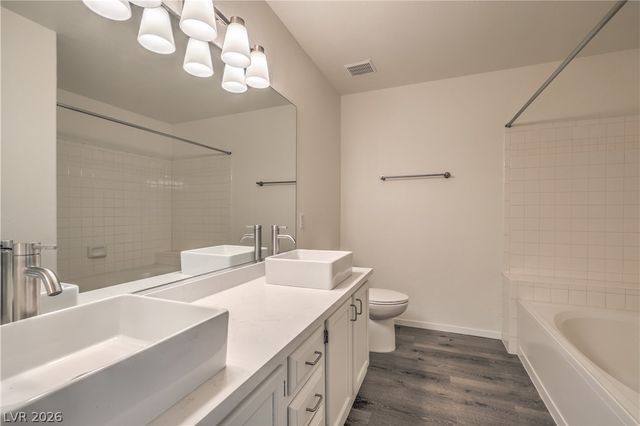 5415 West Harmon Avenue 1038, Las Vegas, NV 89103