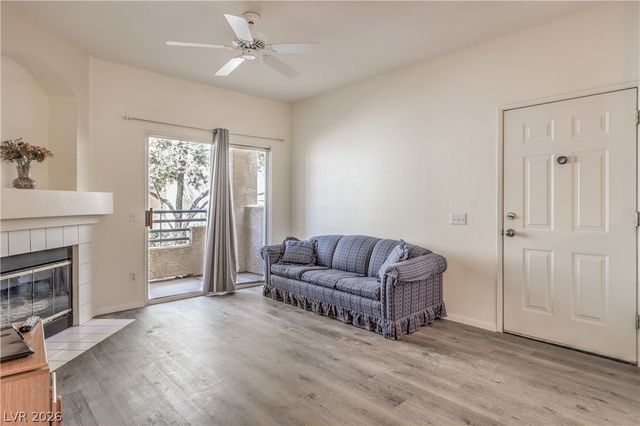 5415 West Harmon Avenue 1038, Las Vegas, NV 89103